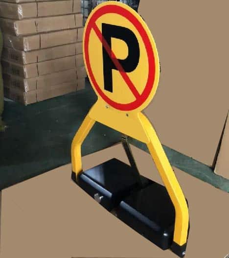 Automatic Parking Bollard with Lockmaster 2 remote control 3